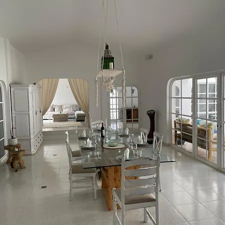 Grosse Sonnendurchflutete Tatil Evi *