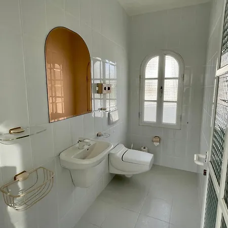 Grosse Sonnendurchflutete Tatil Evi *